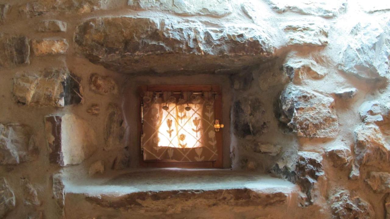 מלון טרמקסטייה דה טנה Abadia Del Pirineo מראה חיצוני תמונה
