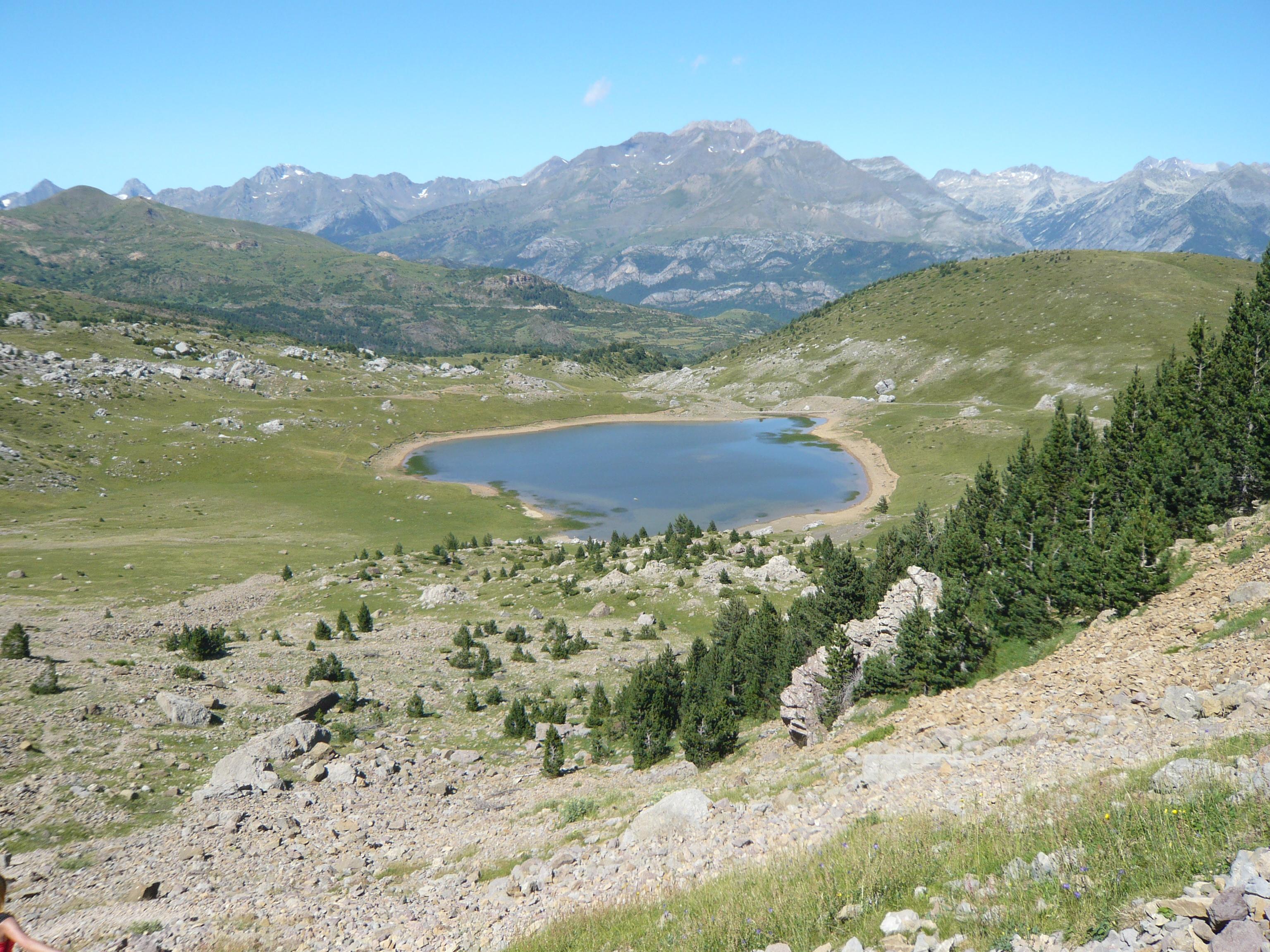 מלון טרמקסטייה דה טנה Abadia Del Pirineo מראה חיצוני תמונה