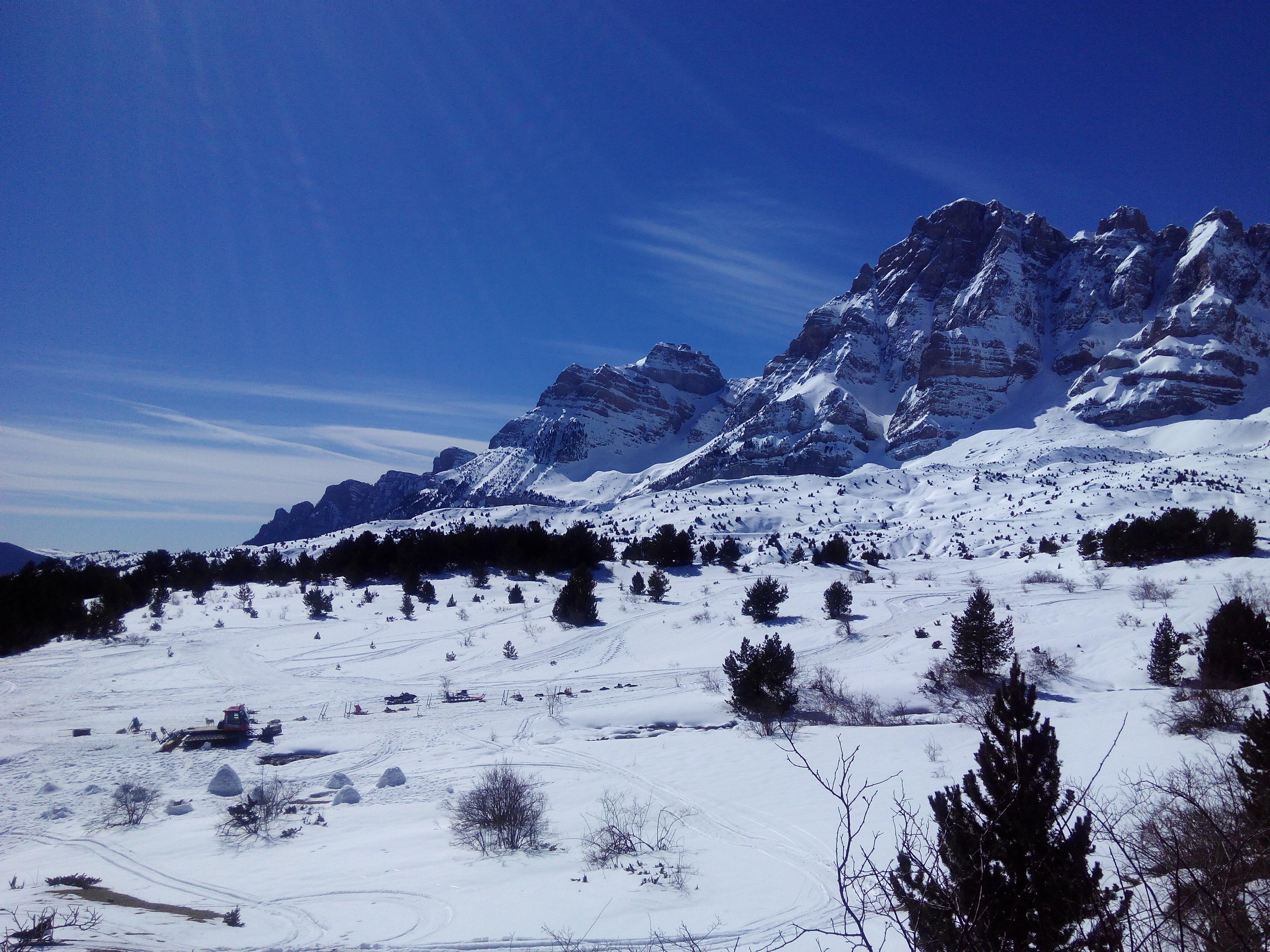 מלון טרמקסטייה דה טנה Abadia Del Pirineo מראה חיצוני תמונה