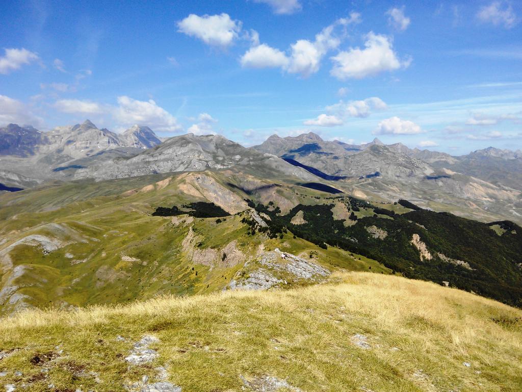 מלון טרמקסטייה דה טנה Abadia Del Pirineo מראה חיצוני תמונה